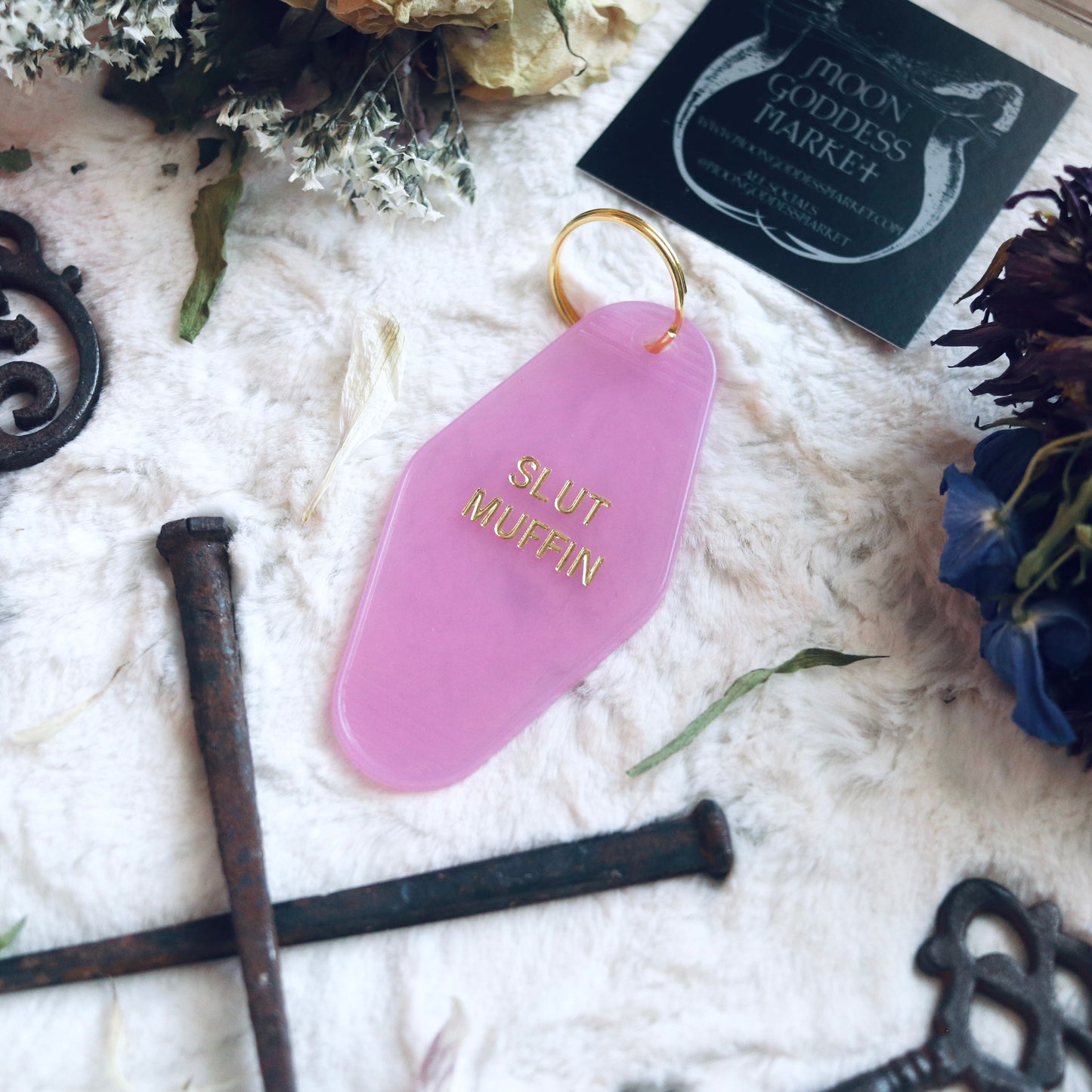 Slut Muffin Keychain - Moon Goddess Market