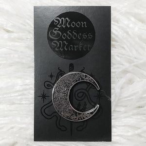 Rose Moon Lapel Pin | Moon Goddess Market Original | Pins for your stuff | Lapel Pin Witchy Occult - Moon Goddess Market
